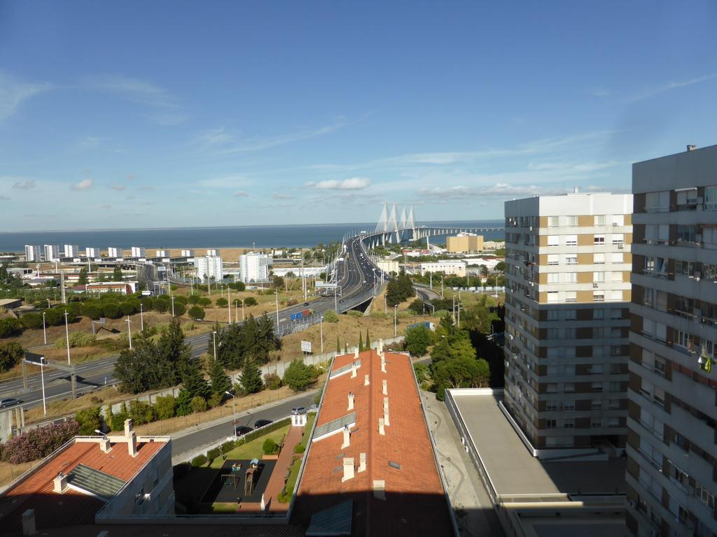 A View To The River Tejo - Sixtyfive Boutique Home Lisboa المظهر الخارجي الصورة
